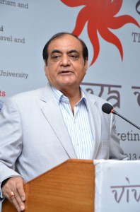 Anil Bhandari opens the meet